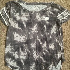Hollister Gray Graphic Tee